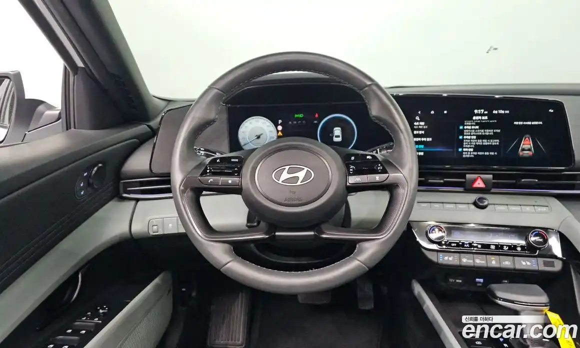 Hyundai Avante 2024 1.6 автомат (гидро), фото 18