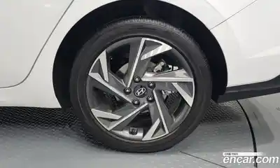 Hyundai Avante 2024 1.6 автомат (гидро), миниатюра 6