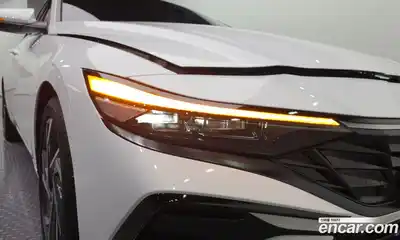Hyundai Avante 2024 1.6 автомат (гидро), миниатюра 7