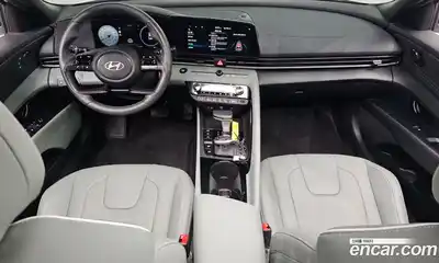 Hyundai Avante 2024 1.6 автомат (гидро), миниатюра 9