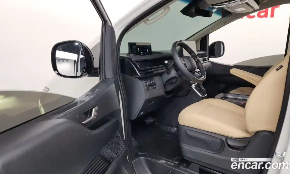 Hyundai Staria 2026 1.6 автомат (гидро), фото 10