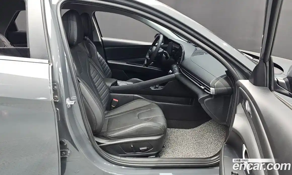 Hyundai Avante 2025 1.6 автомат (гидро), фото 15