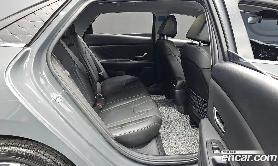 Hyundai Avante 2025 1.6 автомат (гидро), фото 16