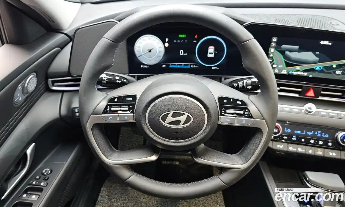 Hyundai Avante 2025 1.6 автомат (гидро), фото 17