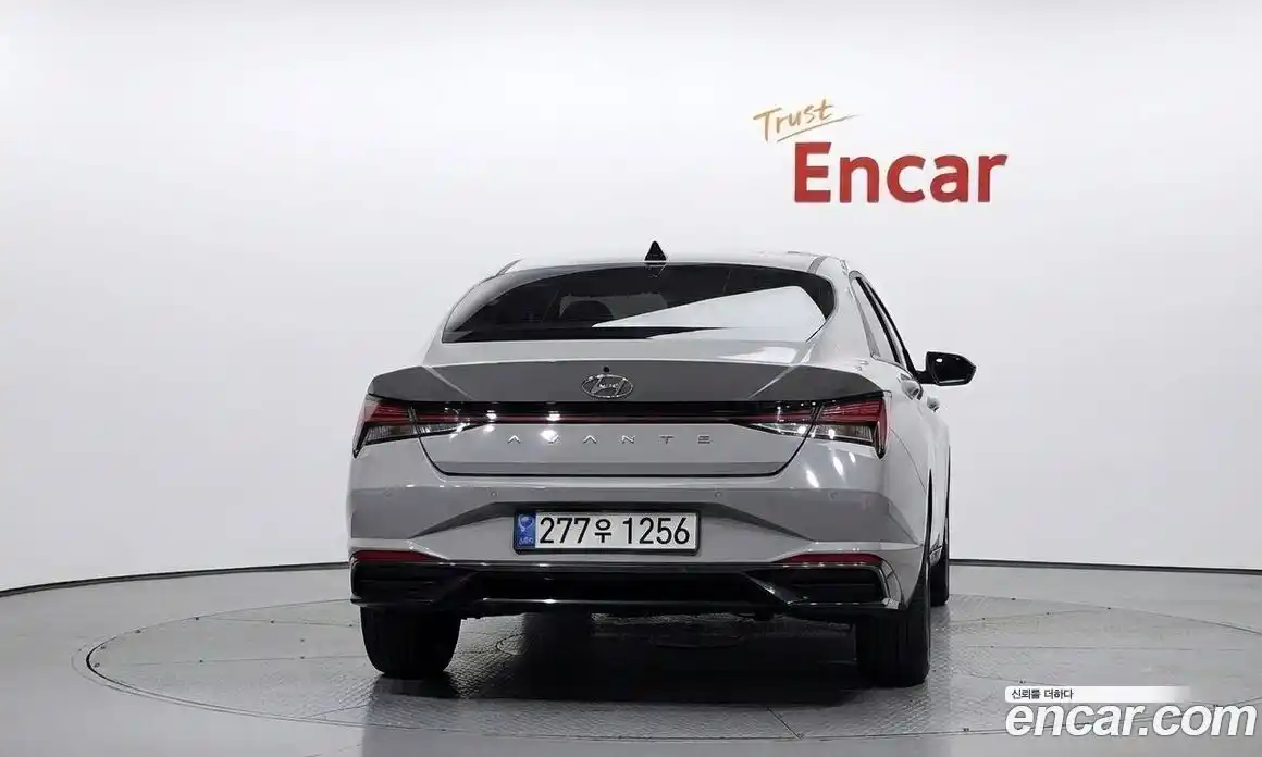 Hyundai Avante 2021 1.6 автомат (гидро), фото 4