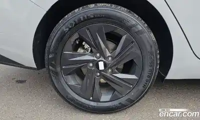 Hyundai Avante 2021 1.6 автомат (гидро), миниатюра 7