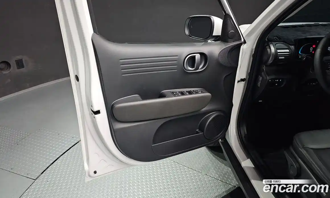 Hyundai Casper 2025 1.0 автомат (гидро), фото 13