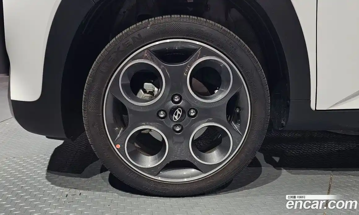 Hyundai Casper 2025 1.0 автомат (гидро), фото 4