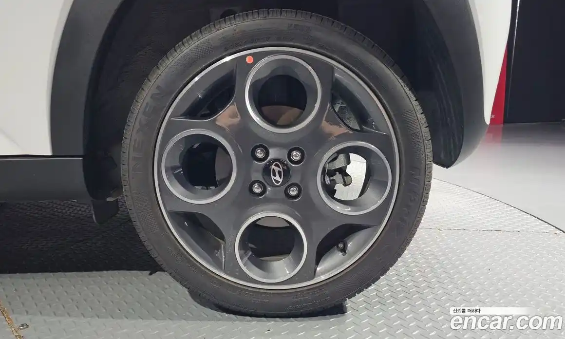 Hyundai Casper 2025 1.0 автомат (гидро), фото 6