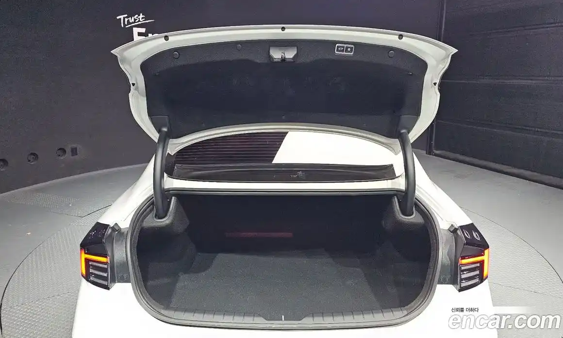 Hyundai Sonata 2025 2.0 автомат (гидро), фото 26