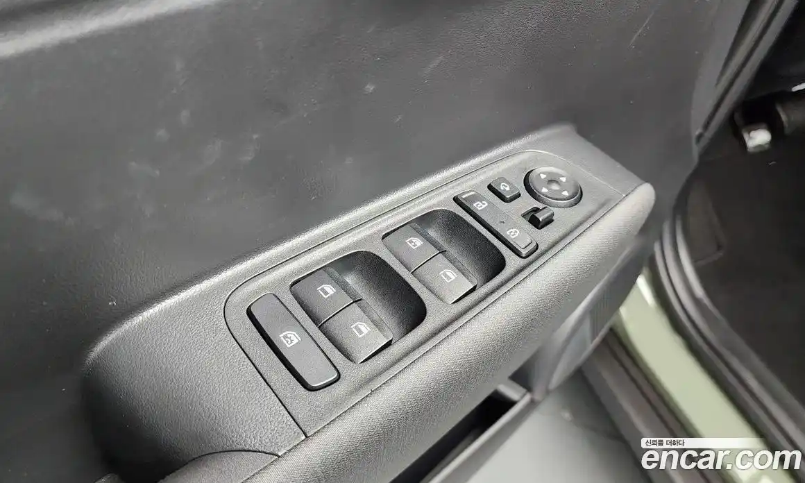 Hyundai Casper 2024 1.0 автомат (гидро), фото 28