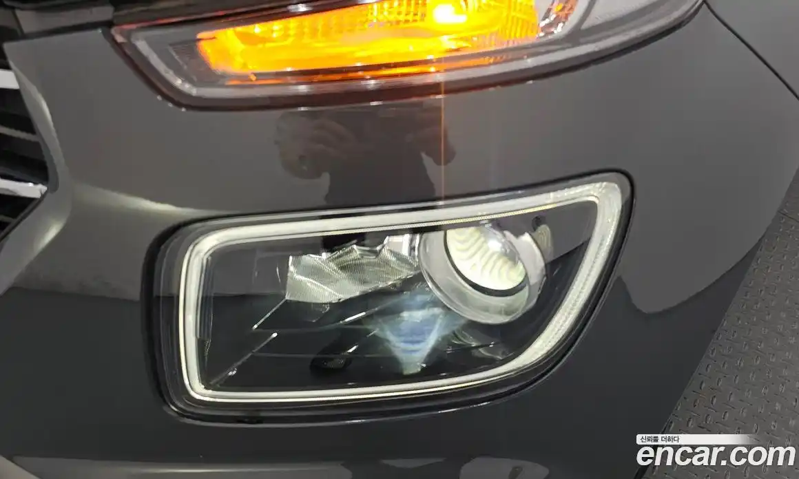 Hyundai Venue 2025 1.6 автомат (гидро), фото 7