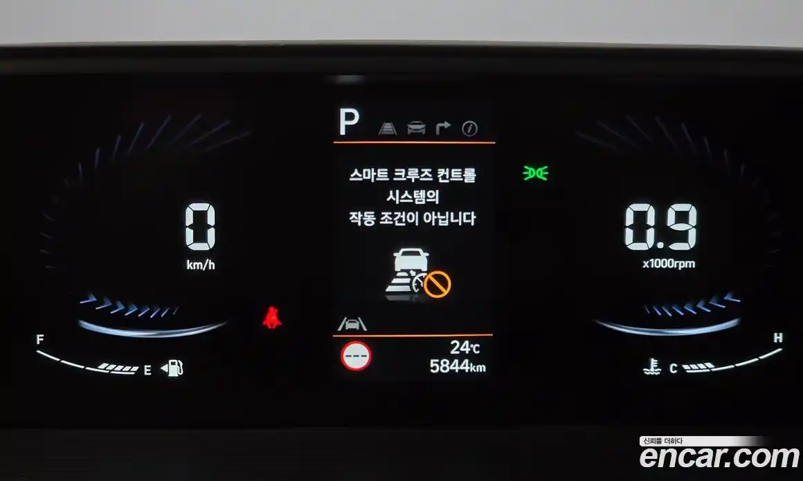 Hyundai Staria 2025 3.5 автомат (гидро), фото 11