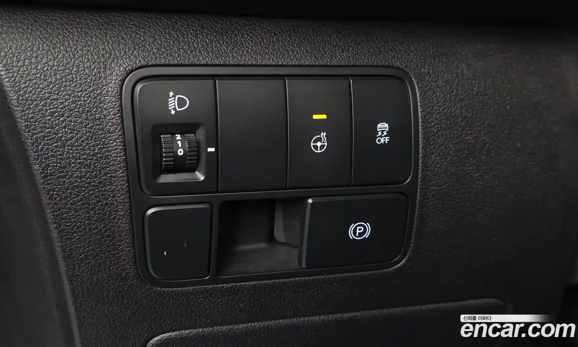 Hyundai Staria 2025 3.5 автомат (гидро), фото 24