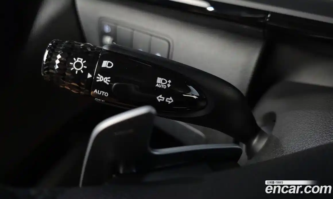 Hyundai Staria 2025 3.5 автомат (гидро), фото 28