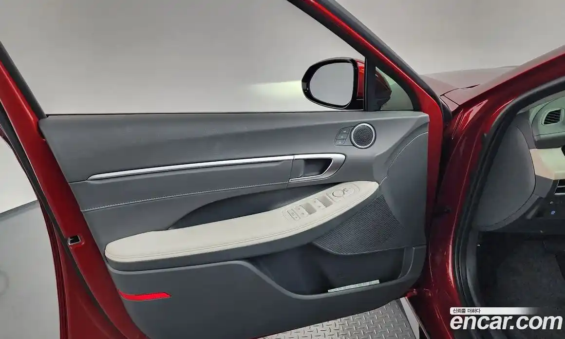 Hyundai Sonata 2025 1.6 автомат (гидро), фото 14