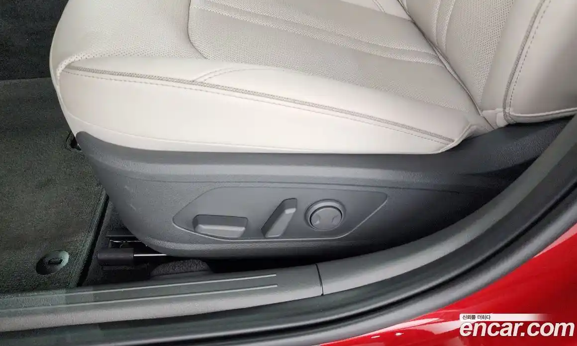 Hyundai Sonata 2025 1.6 автомат (гидро), фото 31
