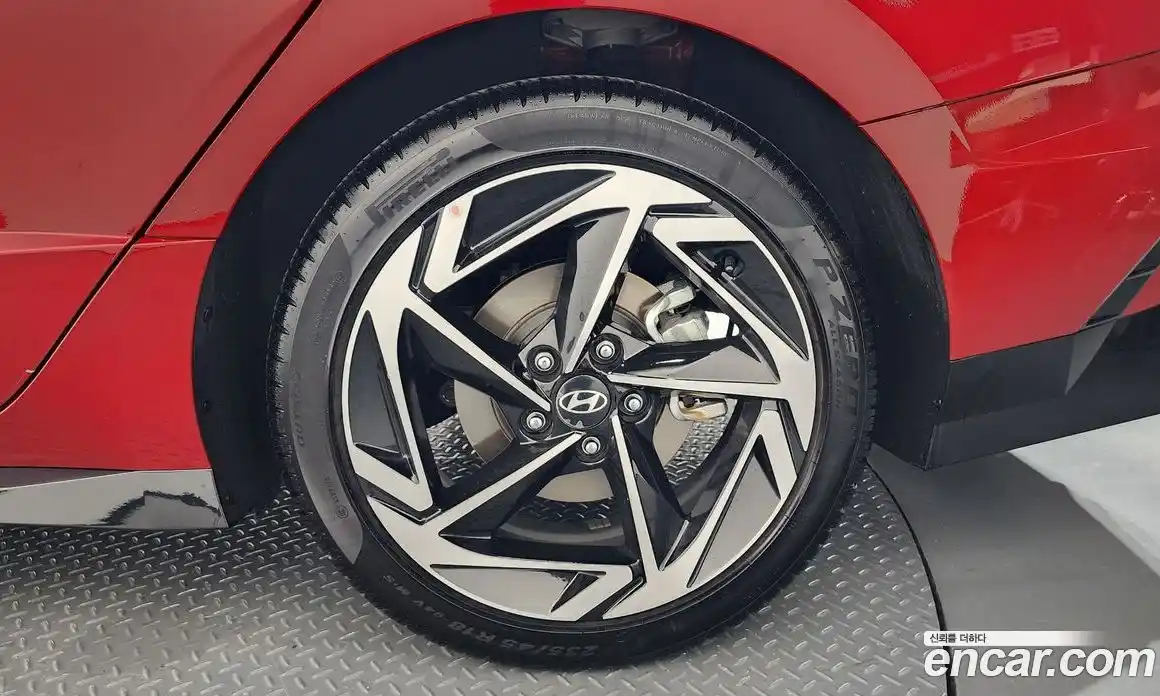 Hyundai Sonata 2025 1.6 автомат (гидро), фото 7