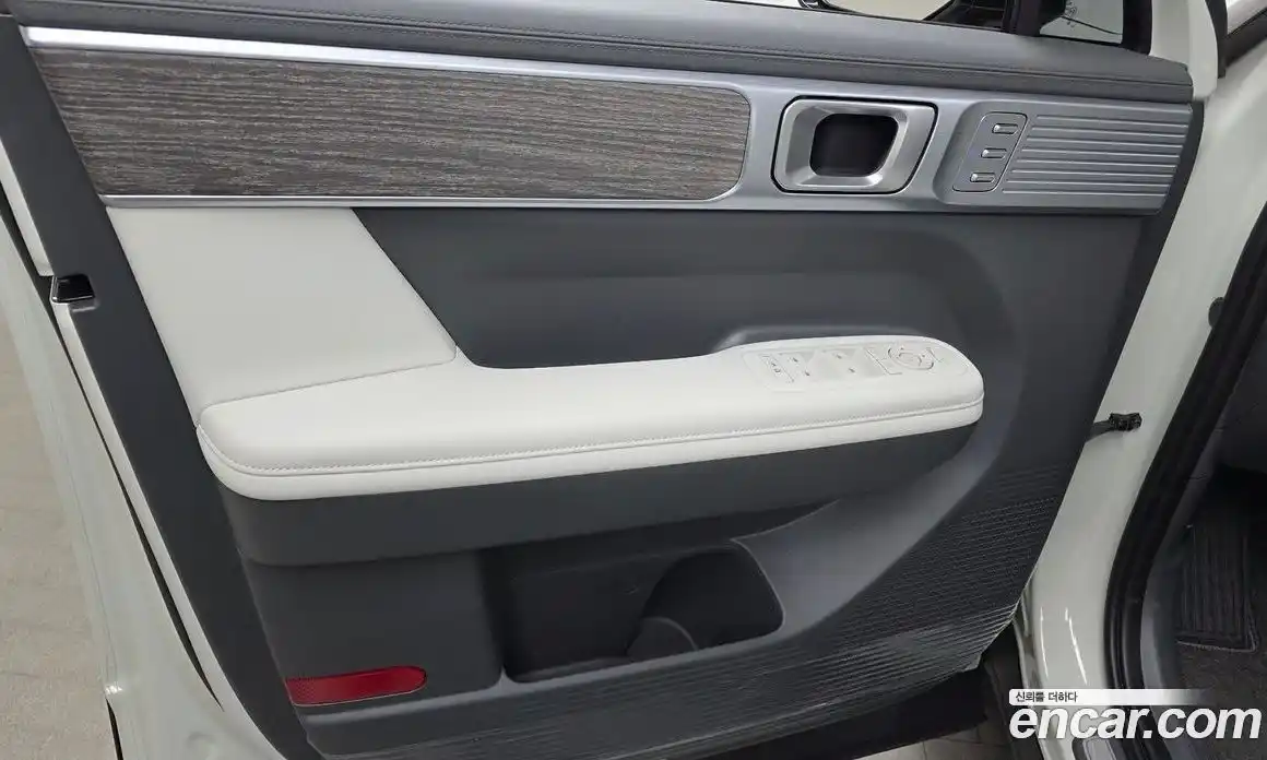 Hyundai Santa Fe 2025 1.6 автомат (гидро), фото 14