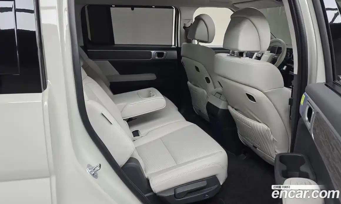 Hyundai Santa Fe 2025 1.6 автомат (гидро), фото 16