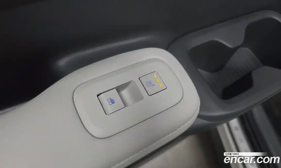 Hyundai Santa Fe 2025 1.6 автомат (гидро), фото 24