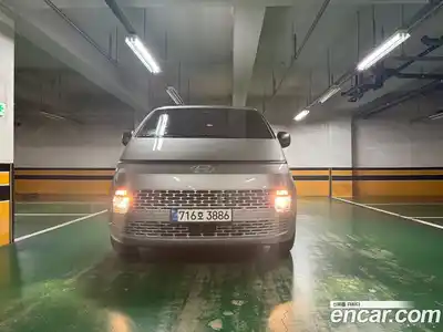 Hyundai Staria, 2024, 7 300 км