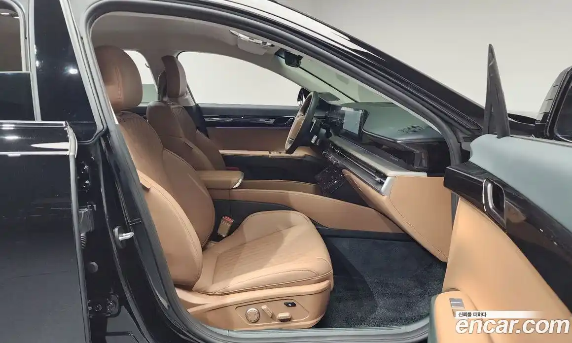 Hyundai Grandeur 2025 2.5 автомат (гидро), фото 16
