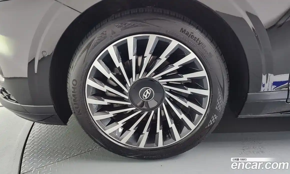 Hyundai Grandeur 2025 2.5 автомат (гидро), фото 4