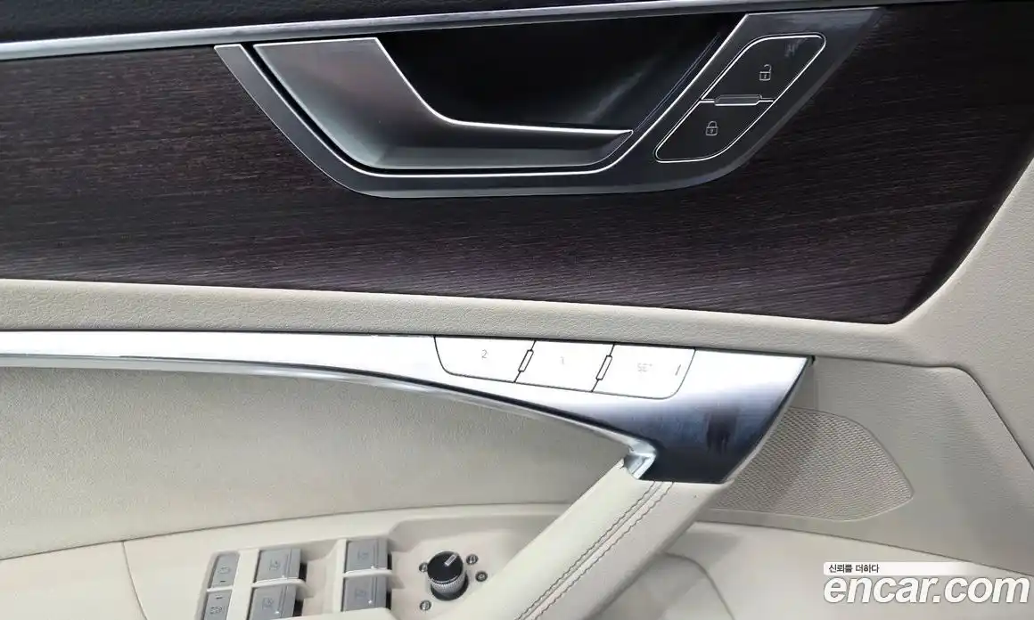 Audi A6 2022 3.0 автомат (гидро), фото 28