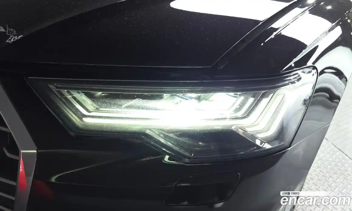Audi A6 2022 3.0 автомат (гидро), фото 8