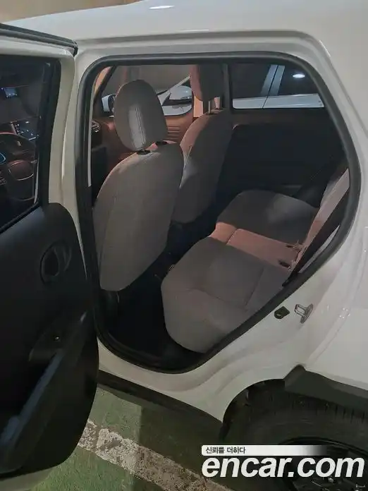 Hyundai Casper 2024 1.0 автомат (гидро), фото 12