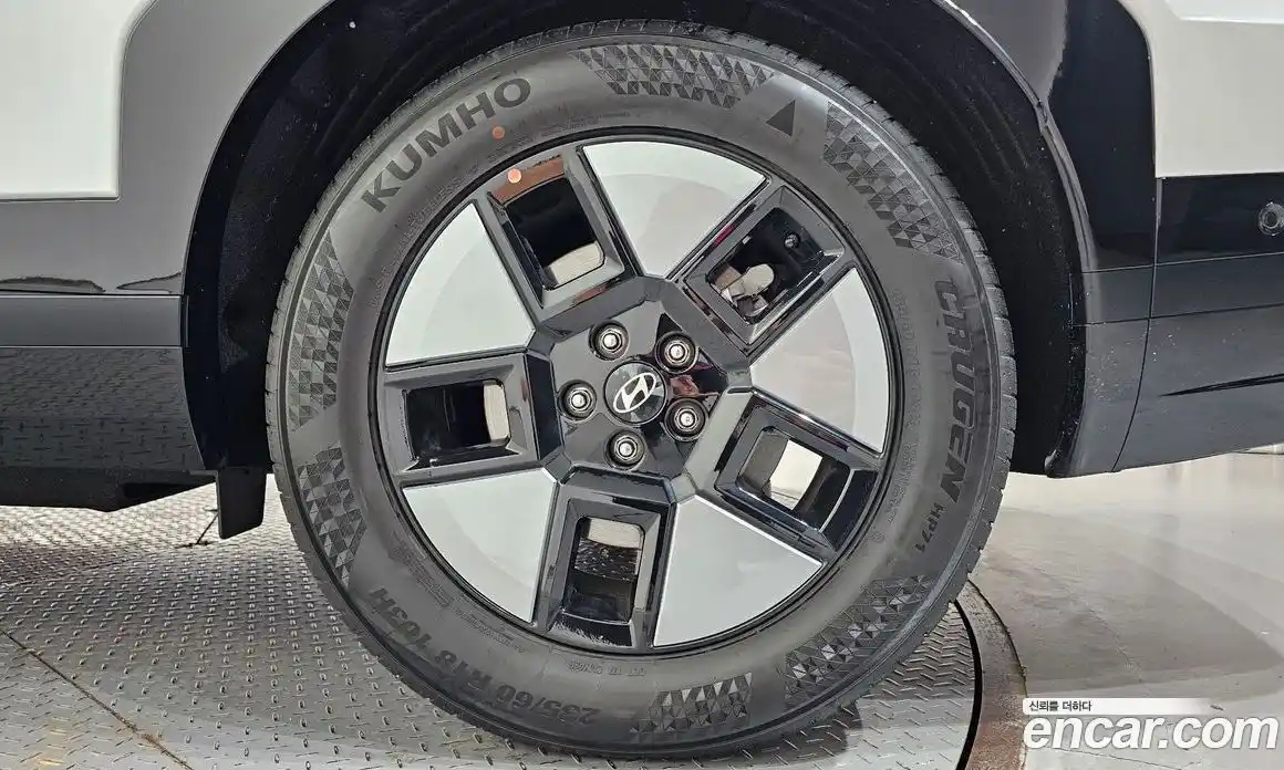 Hyundai Santa Fe 2024 1.6 автомат (гидро), фото 7