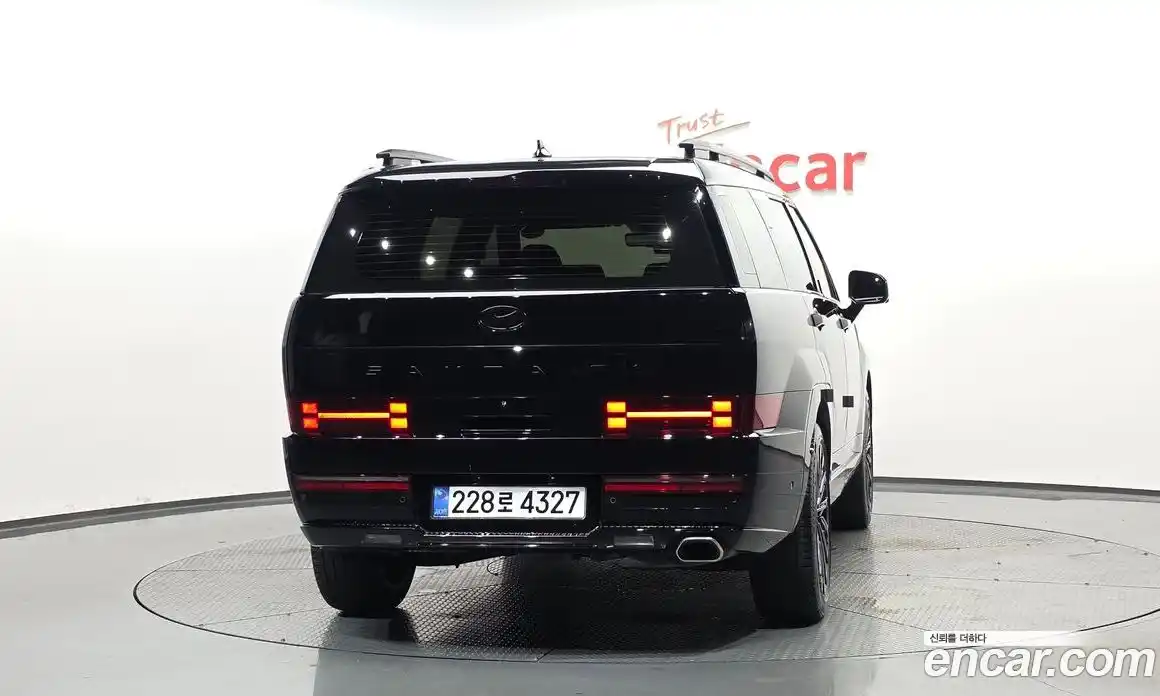 Hyundai Santa Fe 2025 2.5 автомат (гидро), фото 4
