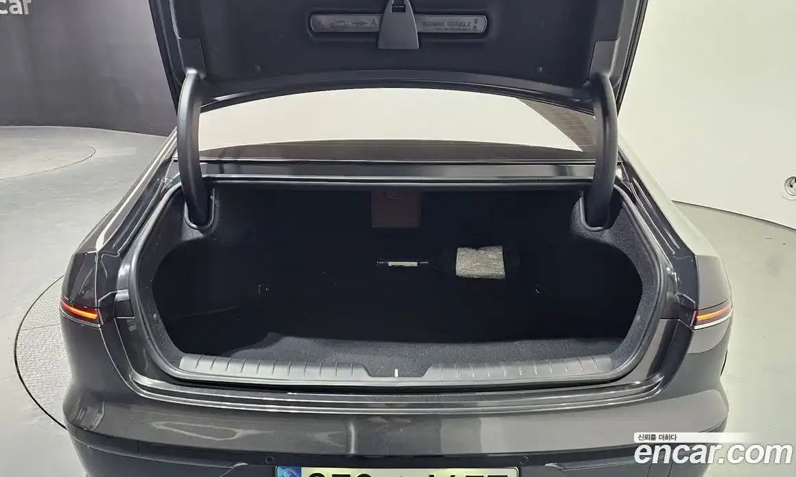Hyundai Grandeur 2024 1.6 автомат (гидро), фото 26