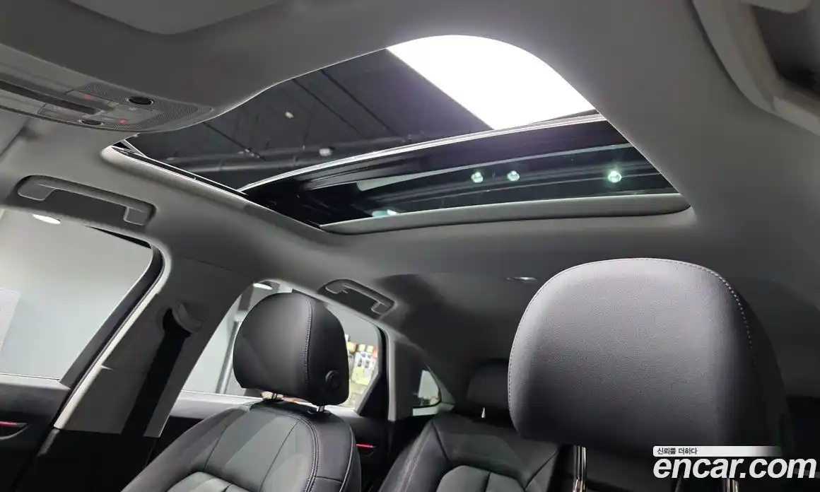 Audi Q3 2023 2.0 автомат (гидро), фото 25