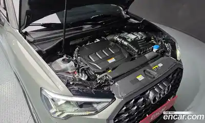 Audi Q3 2023 2.0 автомат (гидро), миниатюра 6