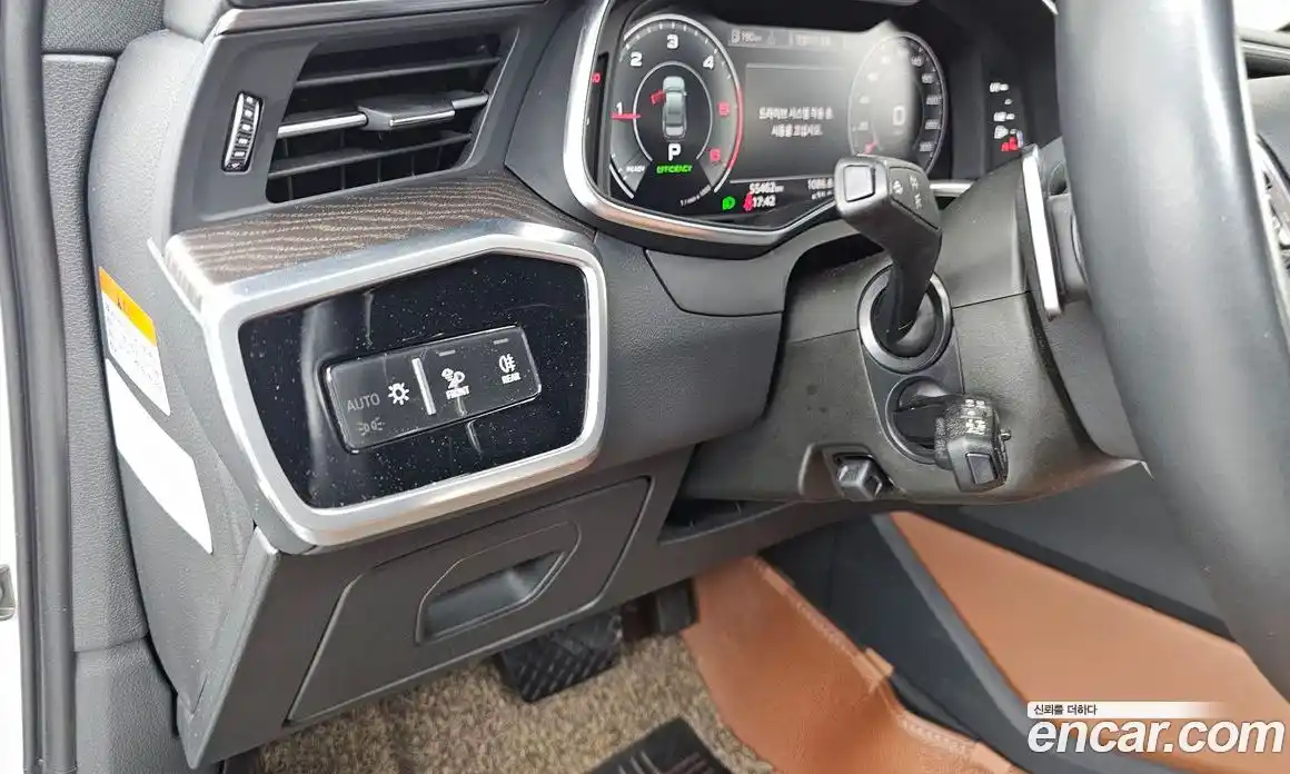 Audi A6 2023 2.0 автомат (гидро), фото 28