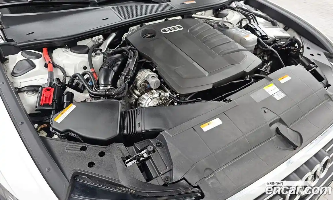 Audi A6 2023 2.0 автомат (гидро), фото 5