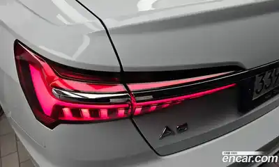 Audi A6 2023 2.0 автомат (гидро), миниатюра 8