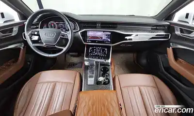 Audi A6 2023 2.0 автомат (гидро), миниатюра 9