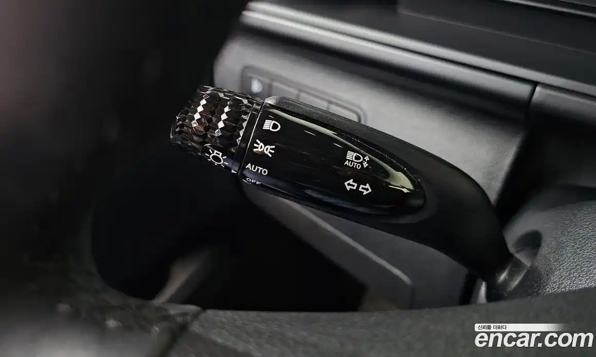 Hyundai Staria 2021 3.5 автомат (гидро), фото 23