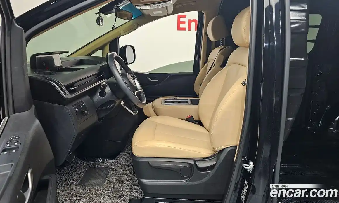 Hyundai Staria 2021 3.5 автомат (гидро), фото 28