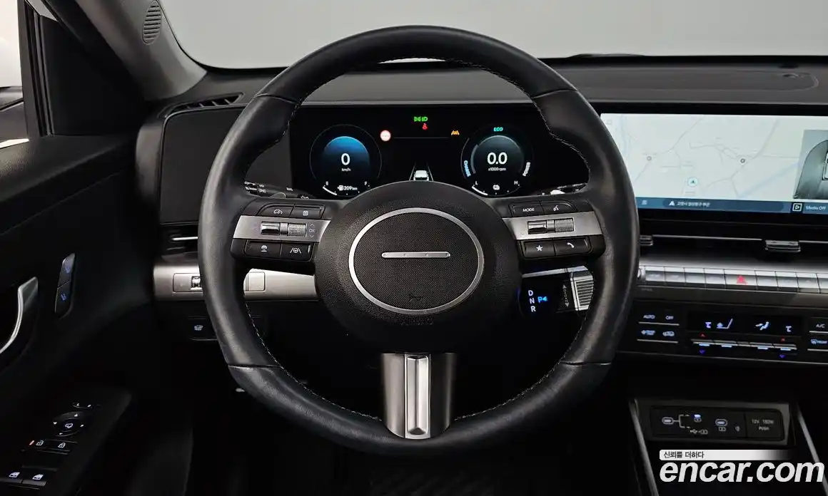 Hyundai Kona 2024 1.6 автомат (гидро), фото 19