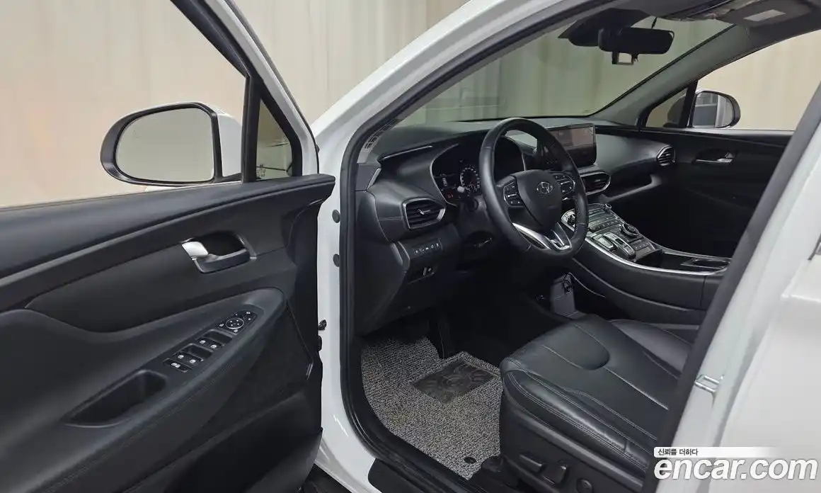 Hyundai Santa Fe 2022 2.2 автомат (гидро), фото 13
