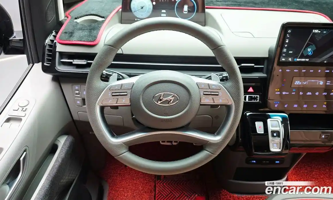 Hyundai Staria 2024 2.2 автомат (гидро), фото 19