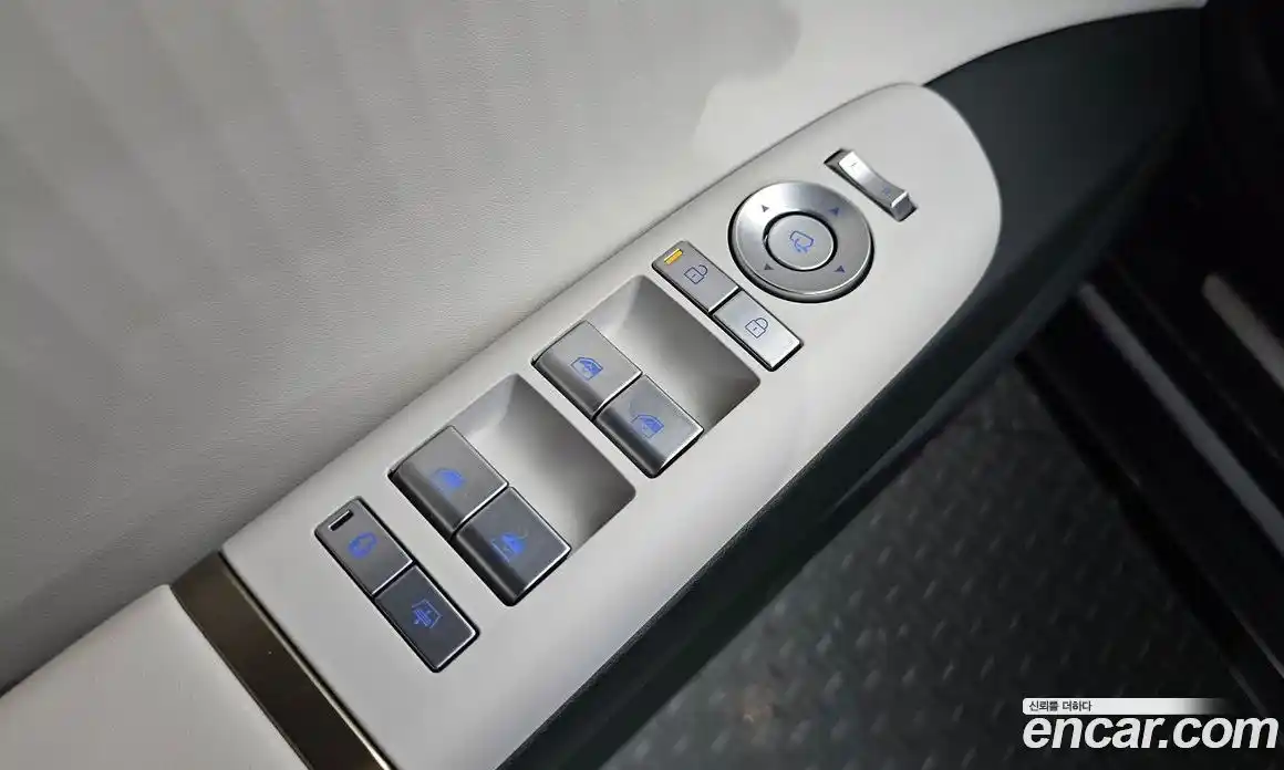 Hyundai Grandeur 2022 2.5 автомат (гидро), фото 28