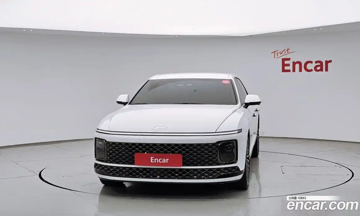 Hyundai Grandeur 2024 1.6 автомат (гидро), фото 3