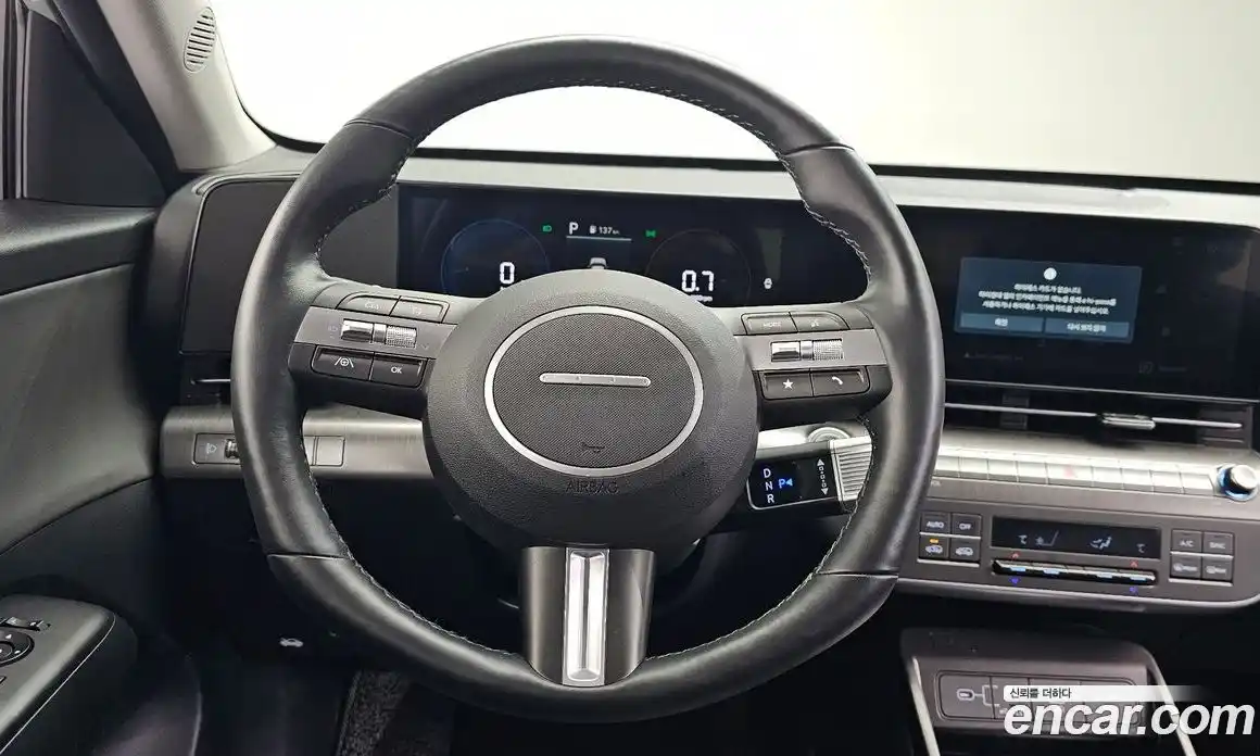 Hyundai Kona 2023 1.6 автомат (гидро), фото 19