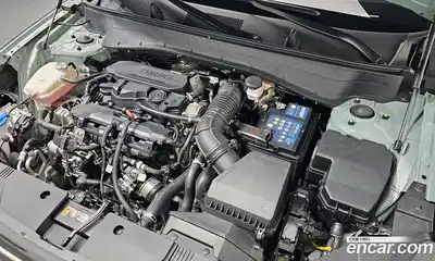 Hyundai Kona 2023 1.6 автомат (гидро), миниатюра 6
