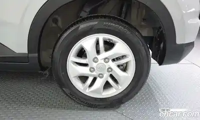 Hyundai Venue 2025 1.6 автомат (гидро), миниатюра 7